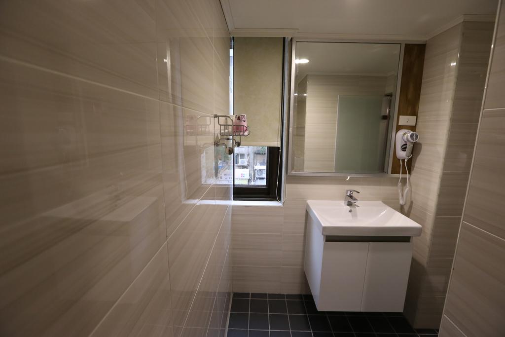Central Hotel Taoyuan Dış mekan fotoğraf